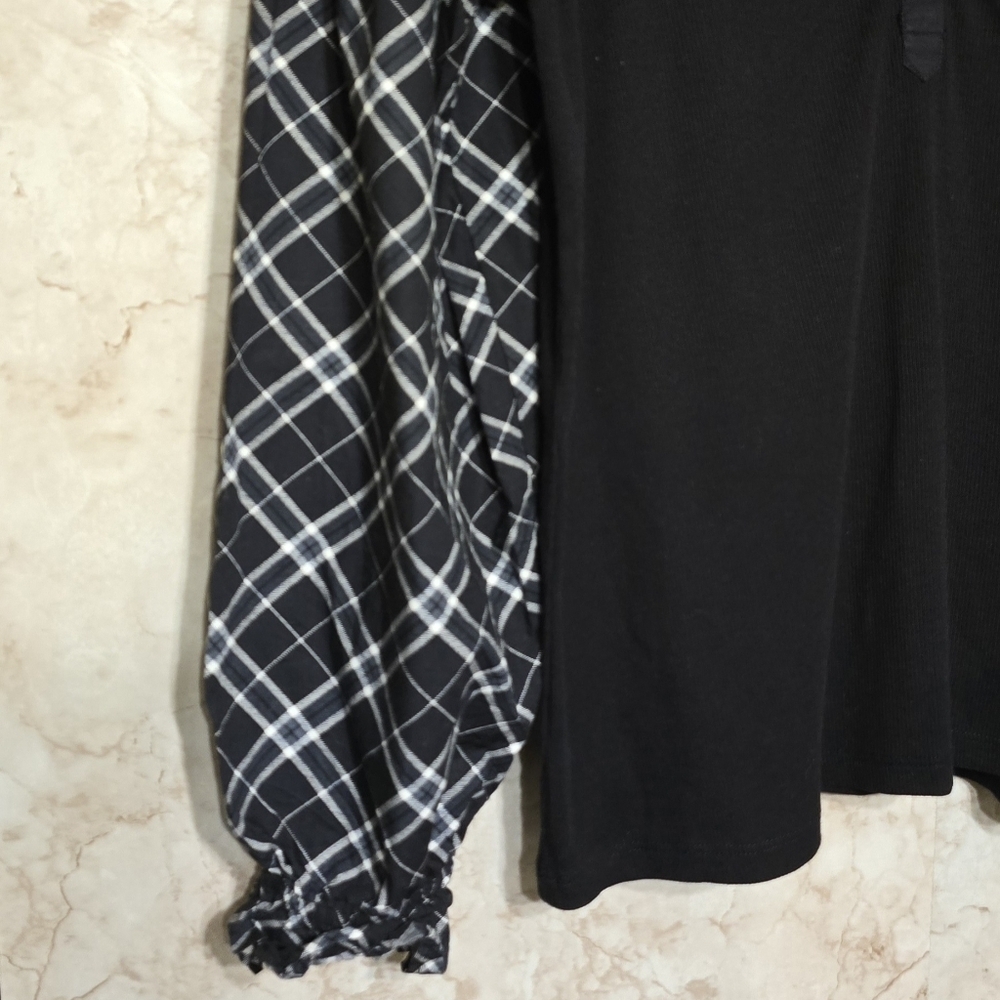 LOFT | Women's | Top | Black Ribbed | Long Sleeve | Size XL - Picture 3 of 6